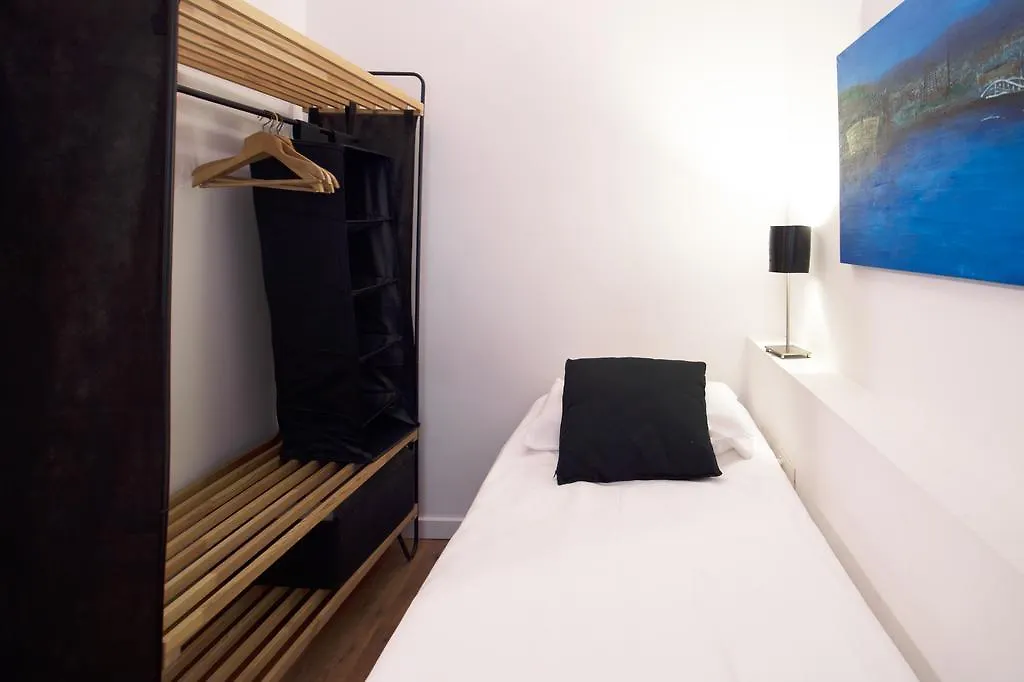 Apartment Nou De La Rambla Barcelona 0*,